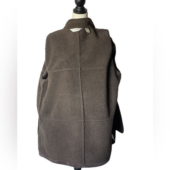 Concepts by Claiborne Men’s Brown Suede Sherpa Lined Button Down Jacket (Large) - Picture 4 of 11